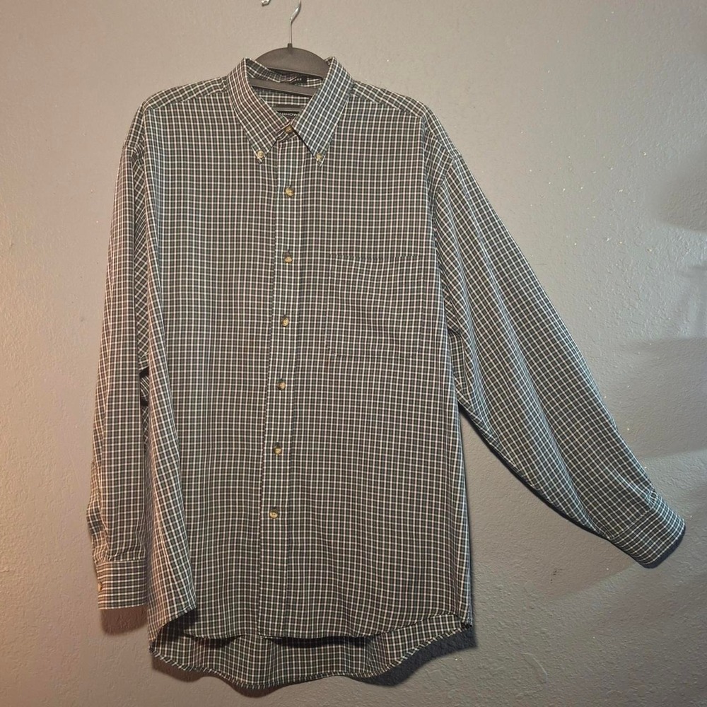 Arrow Men's Green & White Plaid Button Down
